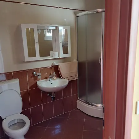 Appartement Golomeic *