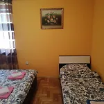 Golomeic Апартаменты *