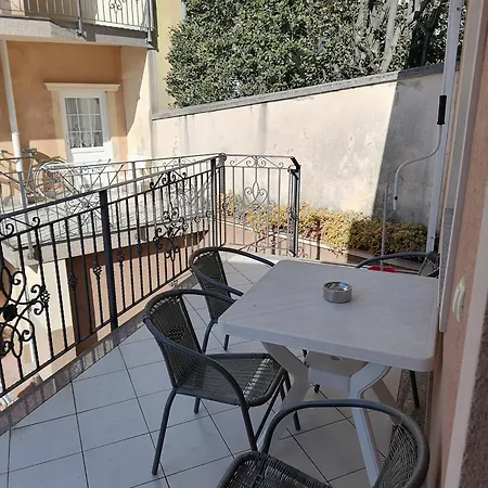 Golomeic Apartment